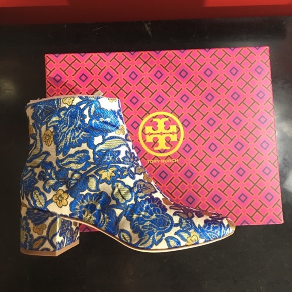 THRILL THEM on CHRISTMAS!!! - Picture 2 of 8